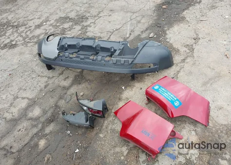 2013 Land Rover Range Rover Evoque Pure z USA, uszkodzony, nr VIN SALVP2BG2DH823603